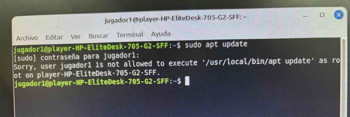 sudo apt update — Jugador01 accés denegat
